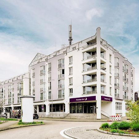 Premier Inn Stuttgart Bad Cannstatt Exterior foto