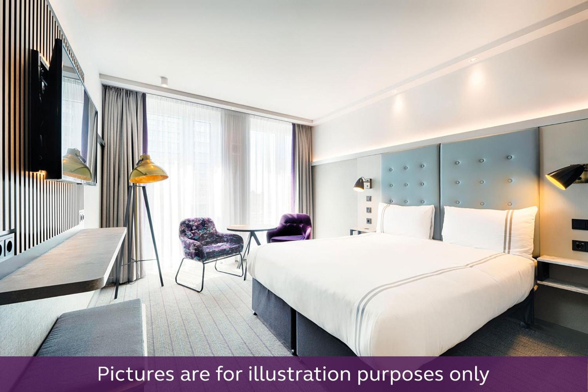 Premier Inn Stuttgart Bad Cannstatt Habitación foto